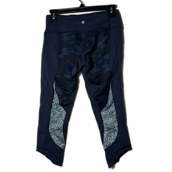 lululemon athletica Navy Leggings High Waist Camo Crop size 6 - Picture 4 of 6